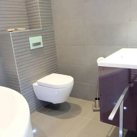 2 Bedrooms Penthouse City Center - Kirchberg-maraichers Apartment